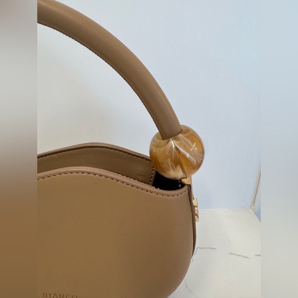 Melie Bianco Jennie Tan Vegan Leather Purse - Picture 5 of 16